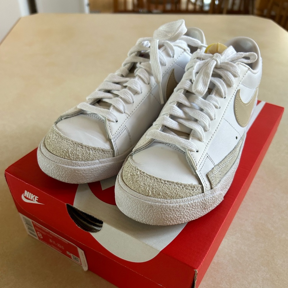 Nike Blazer Low 77 Leather Tan Bisque Pink Neutral Retro 7.5 womens